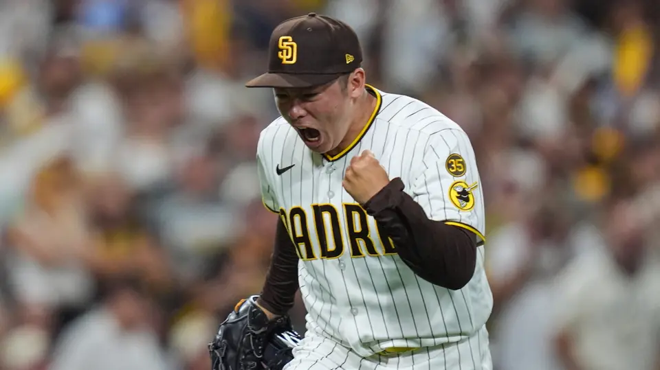 Yuki Matsui celebra la victoria de los Padres | AP