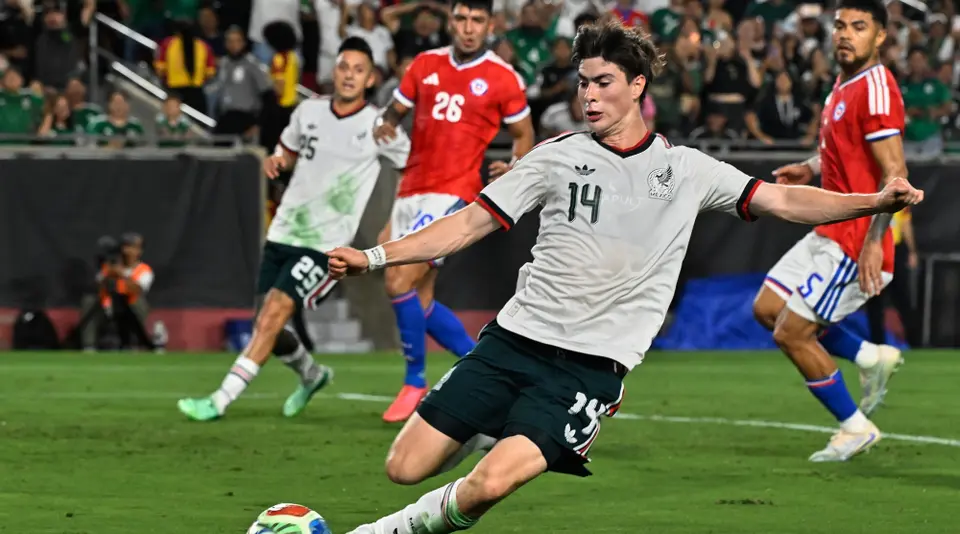 La ‘Hormiga’ González y su falta de gol con la Selección Mexicana | MEXSPORT