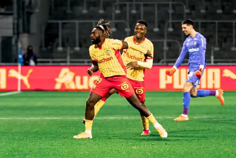 Saint-Maximin habló sobre la afición del Lens | X: @RCLens