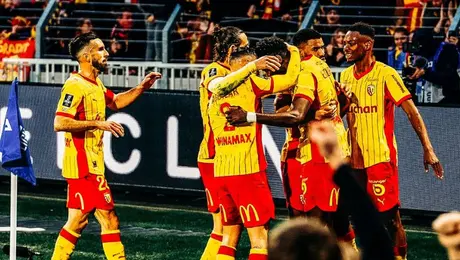 Lens se niega aplazar su partido ante el PSG, que busca mas días de descanso por Cuartos de Champions