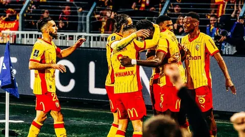 Saint-Maximin habló sobre la afición del Lens | X: @RCLens