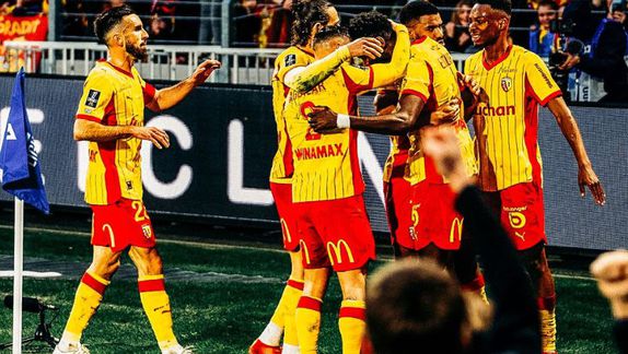 Lens se niega aplazar su partido ante el PSG, que busca mas días de descanso por Cuartos de Champions