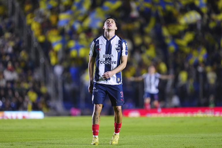 Arteaga ha estado muy activo por la banda izquierda | Imago7