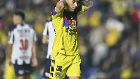 ¿Se pierde el Clásico? Zendejas será baja por lesión en el partido ante Olimpia