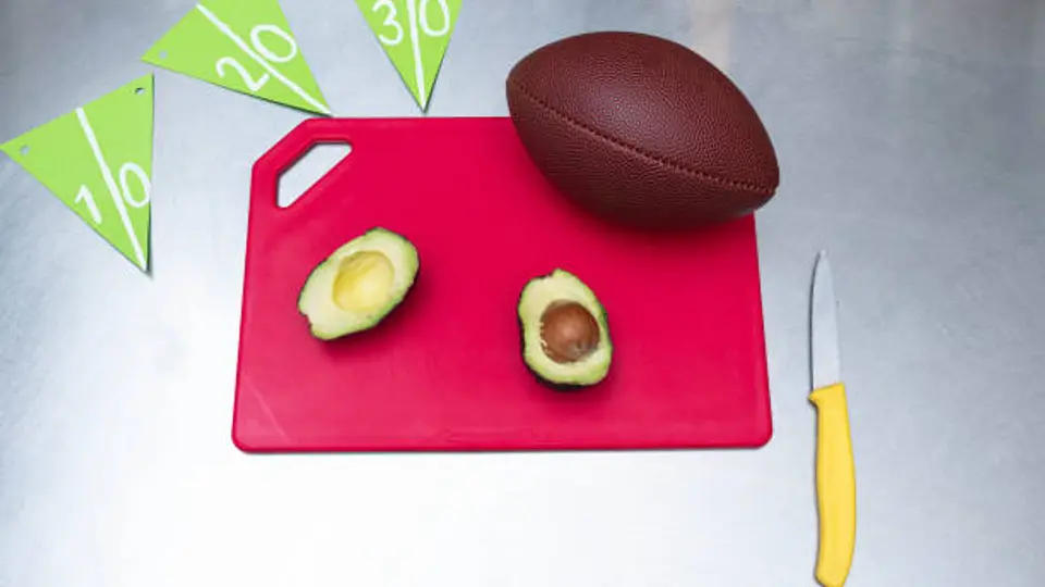 Las botanas con aguacate se han convertido en una alternativa fresca y creativa al tradicional guacamole durante el Super Bowl./ Pixabay
