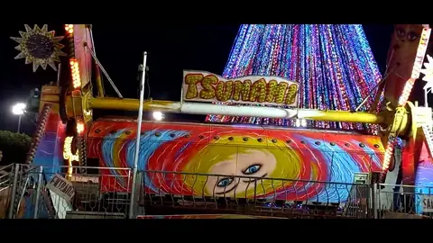El desplome del juego mecánico reabrió el debate sobre la seguridad en ferias y atracciones mecánicas./ RS