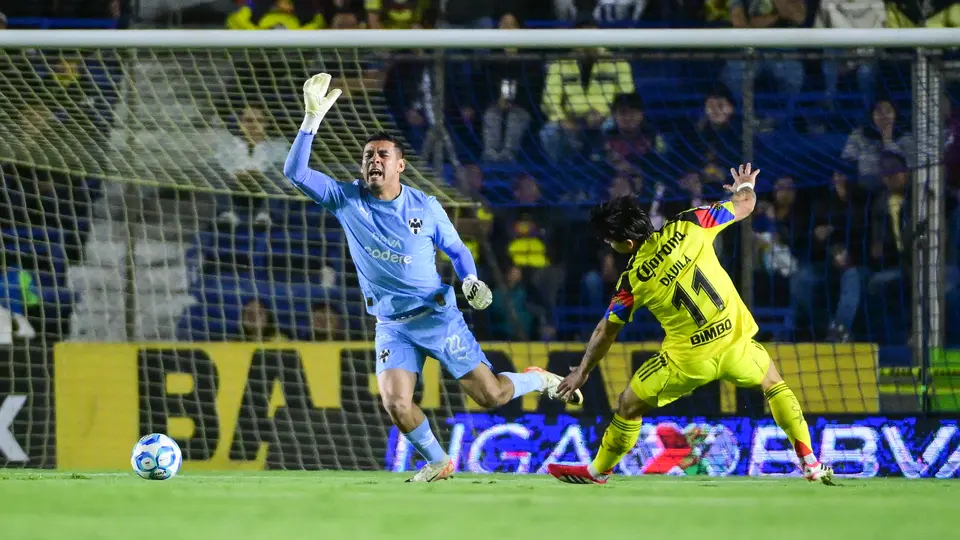 Pisotón de Dávila a Luis Cárdenas l IMAGO7