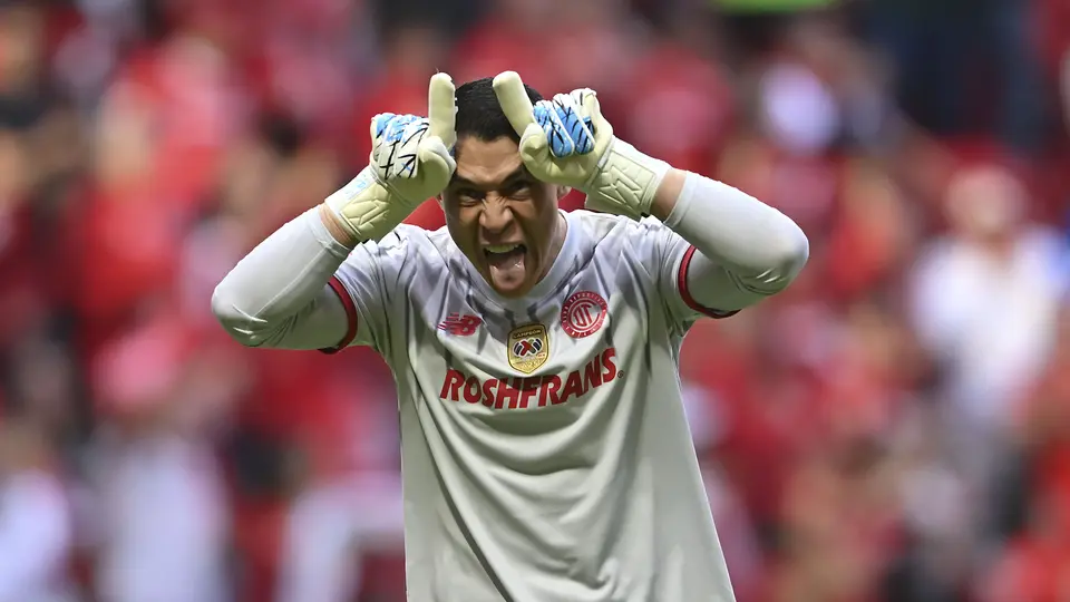 Hugo González arremete contra el arbitraje tras el empate de Toluca en contra de Cruz Azul