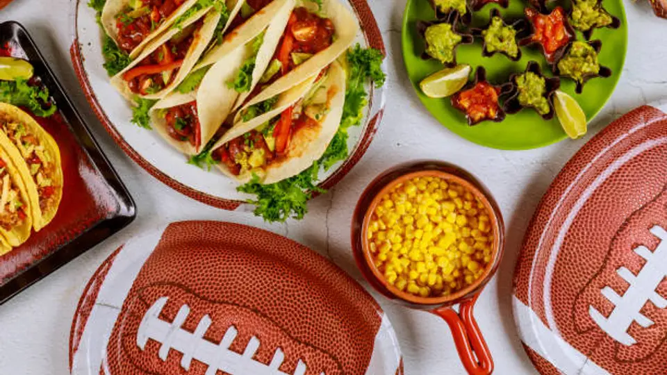 Las botanas con aguacate se convierten en una opción práctica y nutritiva para acompañar cada jugada del Super Bowl LX./ Pixabay
