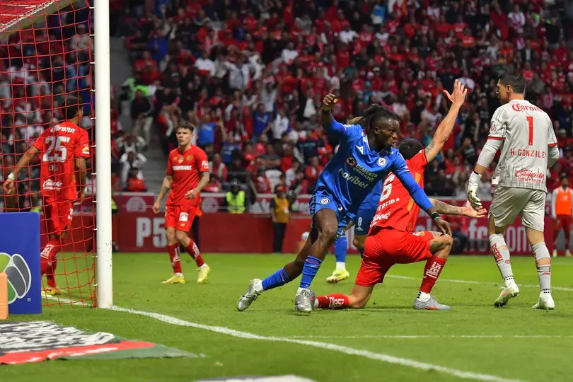 Christian Ebere debuta en el futbol mexicano | IMAGO7