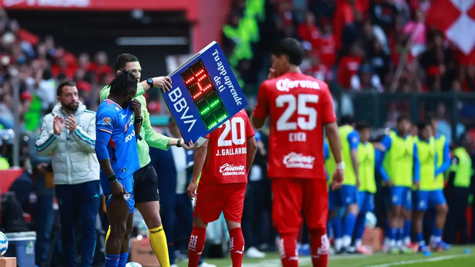 Christian Ebere debuta en el futbol mexicano | MEXSPORT