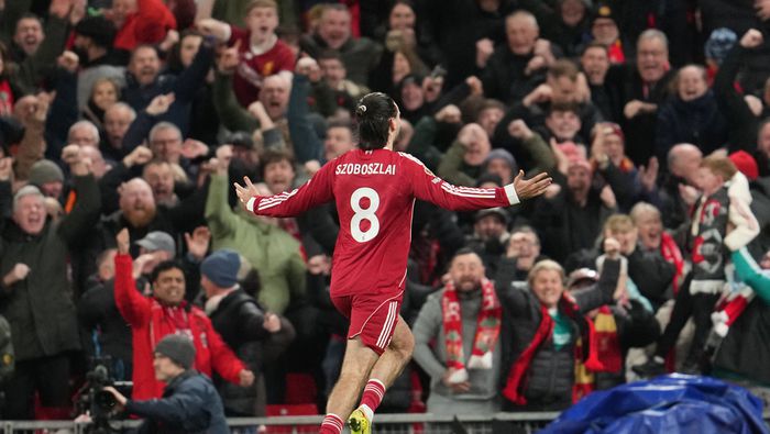 Dominik Szoboszlai festeja su anotación contra Manchester City en Anfield | AP