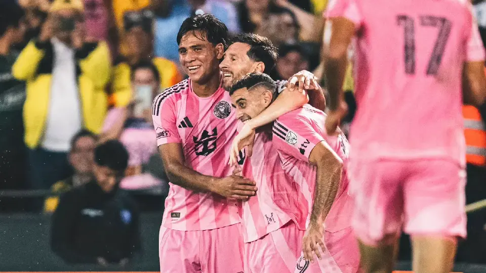 Messi y Berterame en festejo de gol en Ecuador | @InterMiamiCF