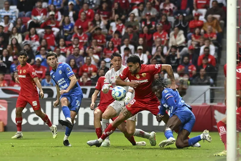 Jugada del empate en el Nemesio Diez | Imago7