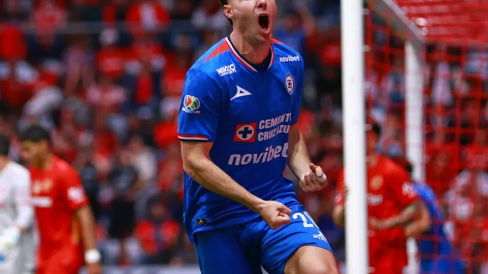 Paradela habló sobre el debut de Ebere | MEXSPORT