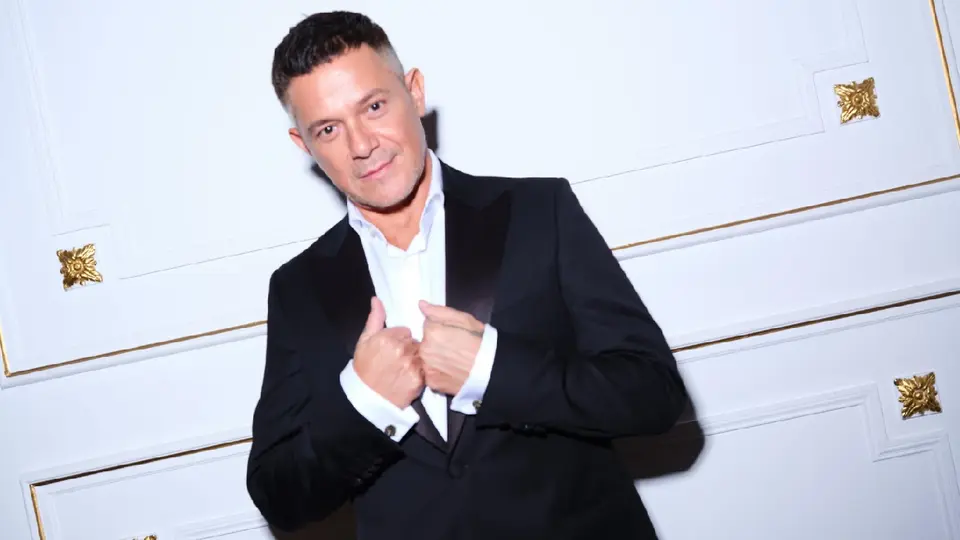 Alejandro Sanz espera que Bad Bunny invite a otras grandes estrellas de la música / Especial