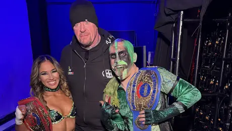 ¡Se pusieron verdes! Mr. Iguana y Lola Vice se convirtieron en los nuevos campeones en parejas mixtos de AAA