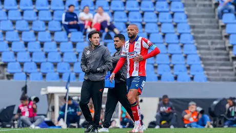 DT de Atlético San Luis en alerta sobre Joao Pedro: “Dios quiera que no tenga una rotura de costilla”