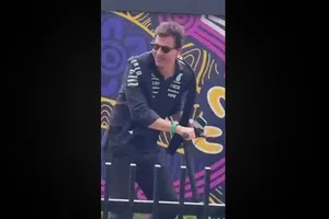 ¡Aguas! Toto Wolff, de Mercedes, sufre duro golpe tras GP de Australia