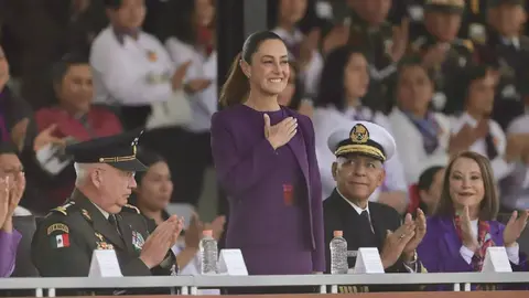 La presidenta reconoció el trabajo y la trayectoria de las mujeres que forman parte de las Fuerzas Armadas mexicanas./ X