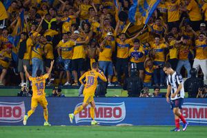 Aficionado de Tigres ganó 150 mil pesos por gol de Gignac en el Clásico Regio