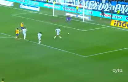 La jugada que derivó el gol a Ochoa l CAPTURA