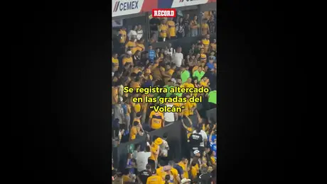 ¡Explota el Volcán! Bronca en las tribunas durante el Clásico Regio