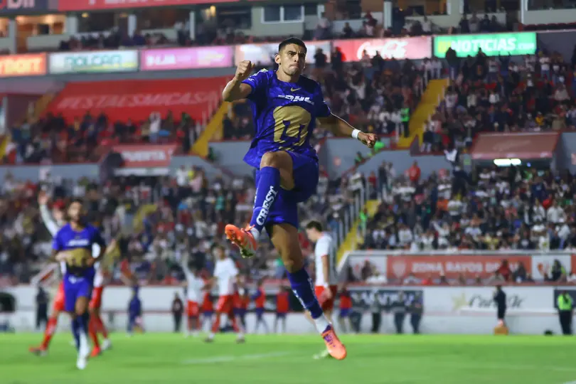 Memote Martínez celebrando su gol vs Necaxa en Liga MX I IMAGO7