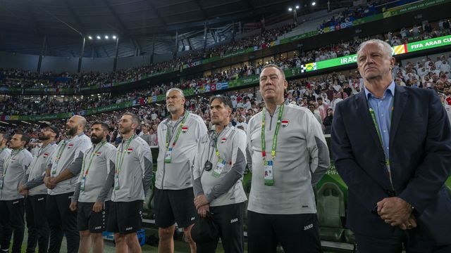 Cuerpo técnico de Iraq durante la Copa Árabe en 2025 | GROSBY GROUP