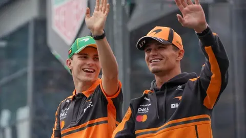 Oscar Piastri y Lando Norris previo al GP de Australia I AP