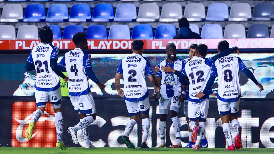 Valencia celebra su gol con Pachuca | MEXSPORT