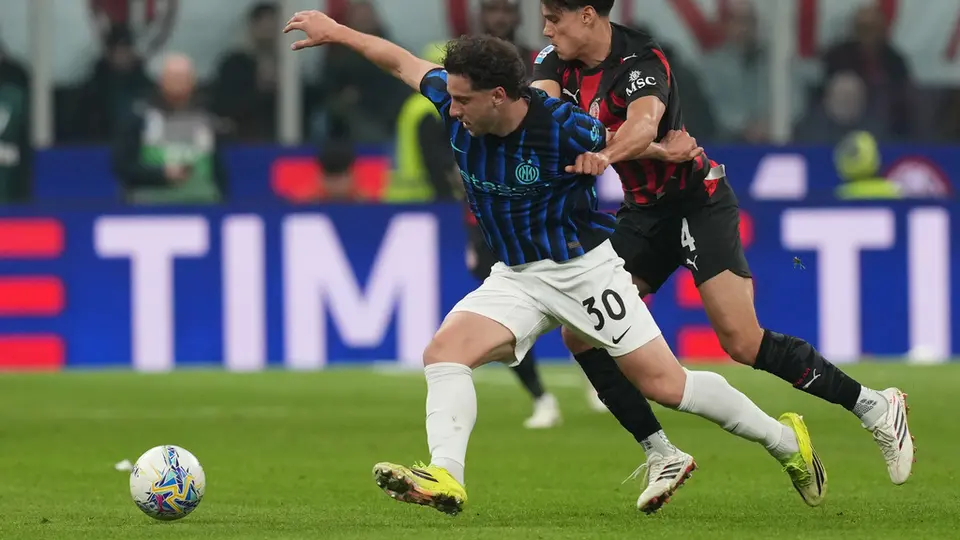 Derby entre AC Milan y el Inter de Milán I AP