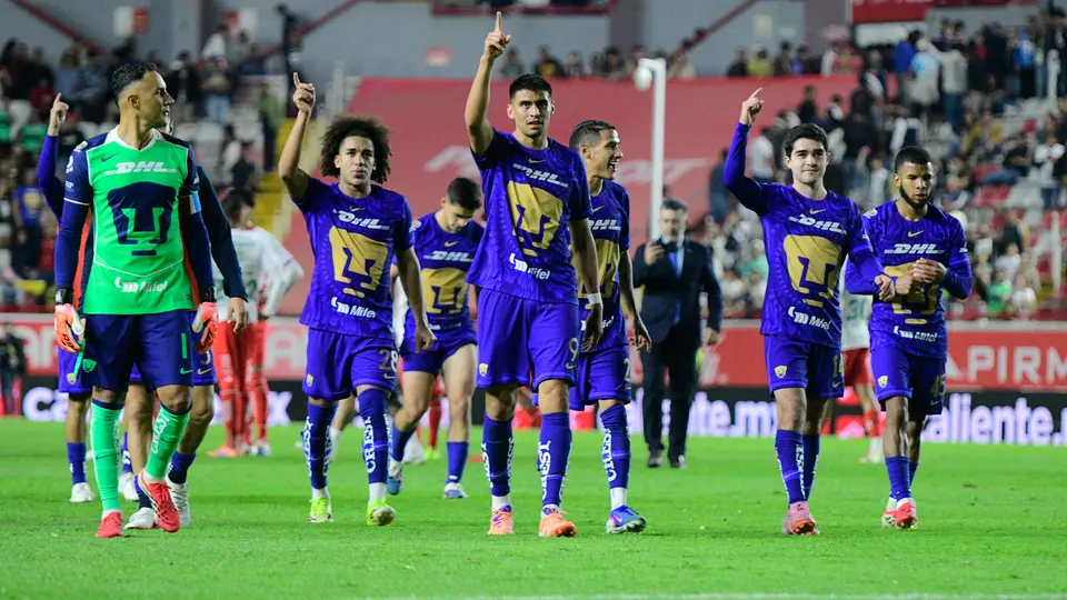 Jugadores de Pumas festejan victoria vs Necaxa en Liga MX I IMAGO7