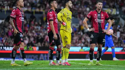 ¡Tremendo inicio de semana! Chivas se burla del Atlas con imagen ‘sensible’ tras triunfo en el Clásico Tapatío