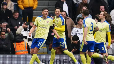 Southampton celebra gol ante el Fulham | AP