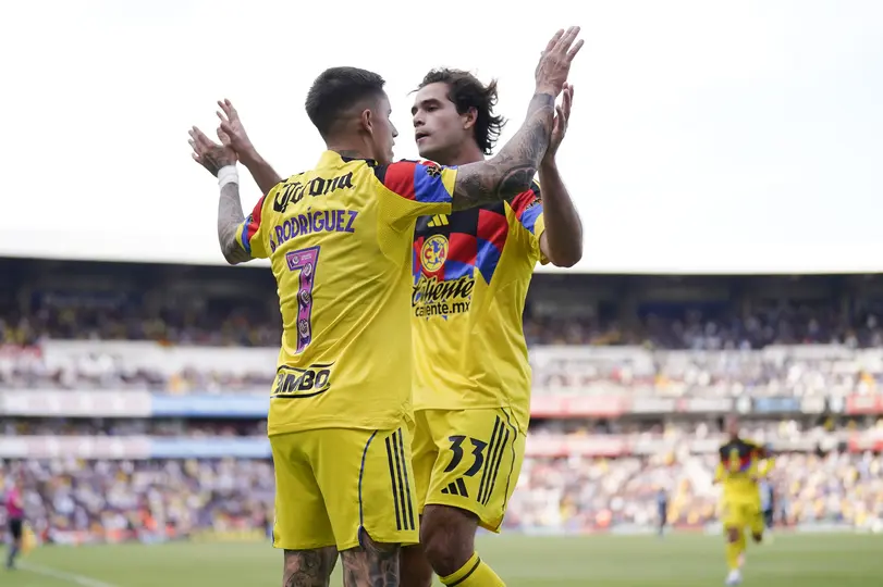 Gol de Brian Rodríguez tras asistencia de Alejandro Zendejas I IMAGO7