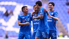 ¿Quién los detiene? Cruz Azul se mantiene en el liderato tras golear a Atlético San Luis en la Jornada 10
