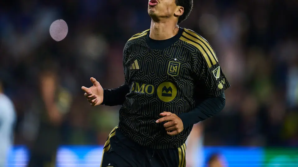 David Martínez marcó un doblete en la victoria de LAFC | MEXSPORT