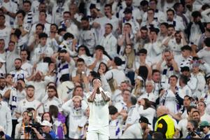 Vinicius Jr en lamento durante el partido de Real Madrid contra Bayern Munich | AP