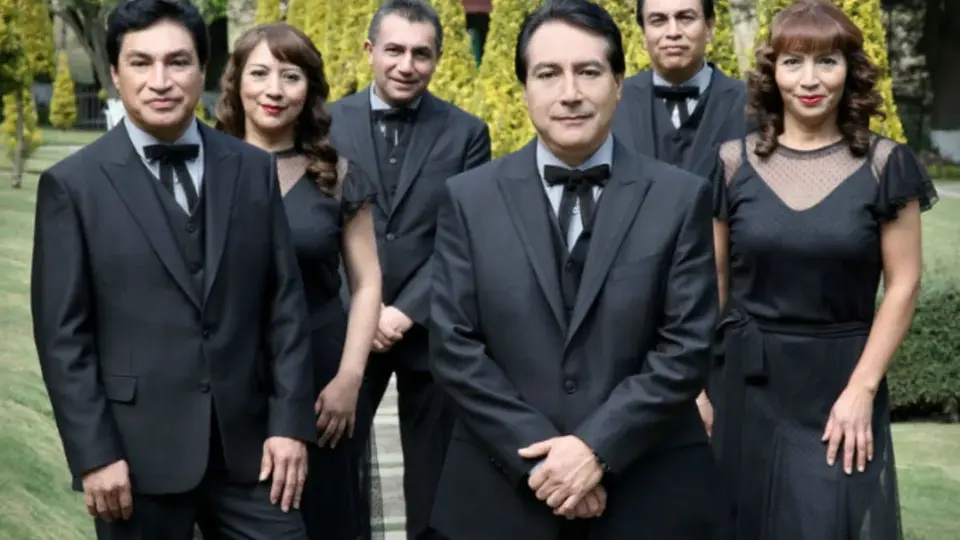 Ximena Sariñana y Los Ángeles Azules serán los invitados especiales del concierto en la Plaza de la Constitución./ RS