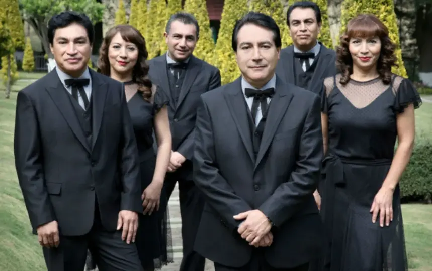 Ximena Sariñana y Los Ángeles Azules serán los invitados especiales del concierto en la Plaza de la Constitución./ RS