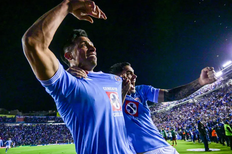 Ángel Sepúlveda y 'Toro' Fernández en celebración ante Tijuana en el Apertura 2024 | IMAGO 7