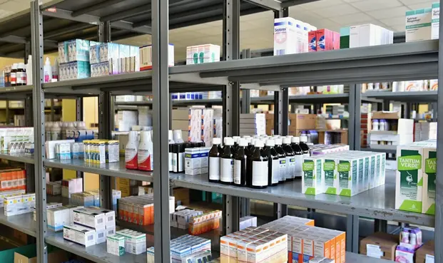Se hizo un llamado a distribuidores y farmacias a comprar medicamentos únicamente con proveedores autorizados / FREEPIK