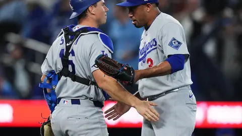 Blue Jays sufriendo ante Los Dodgers l AP