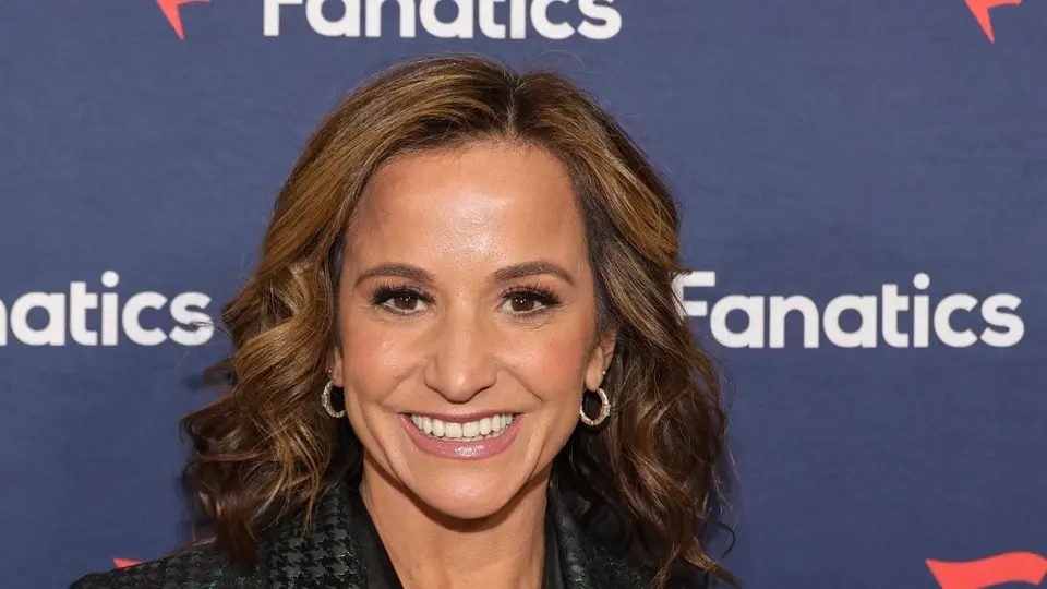 ¿Quién es Dianna Russini, la periodista de la NFL vista con el entrenador Mike Vrabel?