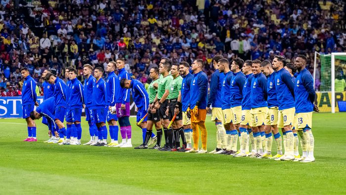 Jugadores de América y Cruz Azul en el último Clásico Joven de Fase Regular en el Estadio Banorte | IMAGO 7