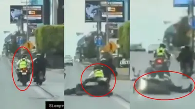 VIDEO: Motociclista embiste a agente de tránsito y lo derriba para evitar revisión en Puebla