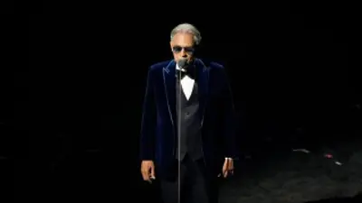 Andrea Bocelli en el Zócalo con Ximena Sariñana y Los Ángeles Azules concierto gratis en CDMX
