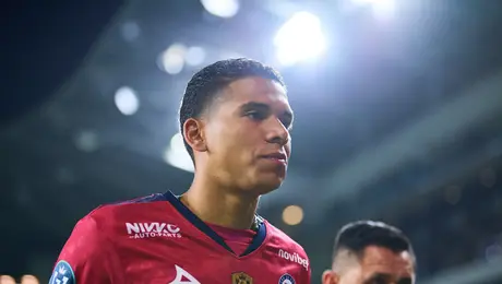 "Mejor nada": Afición de Cruz Azul revienta a Kevin Mier tras su actuación ante LAFC