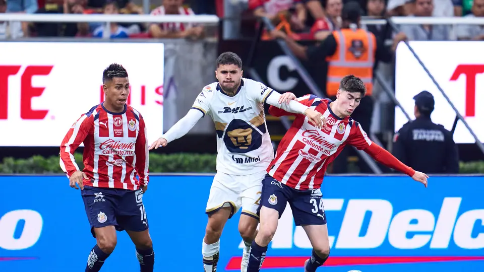Jugadores de Chivas y Pumas destacan sobre el resto de los equipos | MEXSPORT